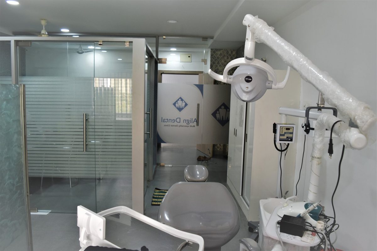 Dental equipment and imaging unit