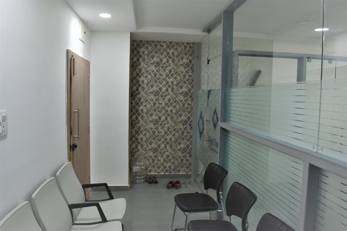 Waiting area seating at Align Dental